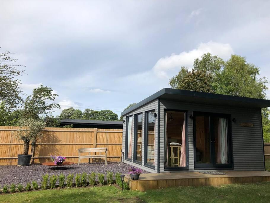 Self Contained Garden Studio With Stunning Views Сіссінгерст Екстер'єр фото