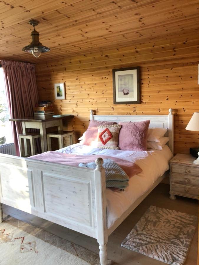 Self Contained Garden Studio With Stunning Views Сіссінгерст Екстер'єр фото